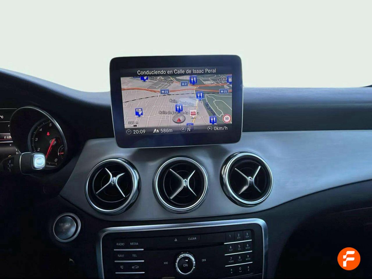Foto Mercedes-Benz Clase GLA 8