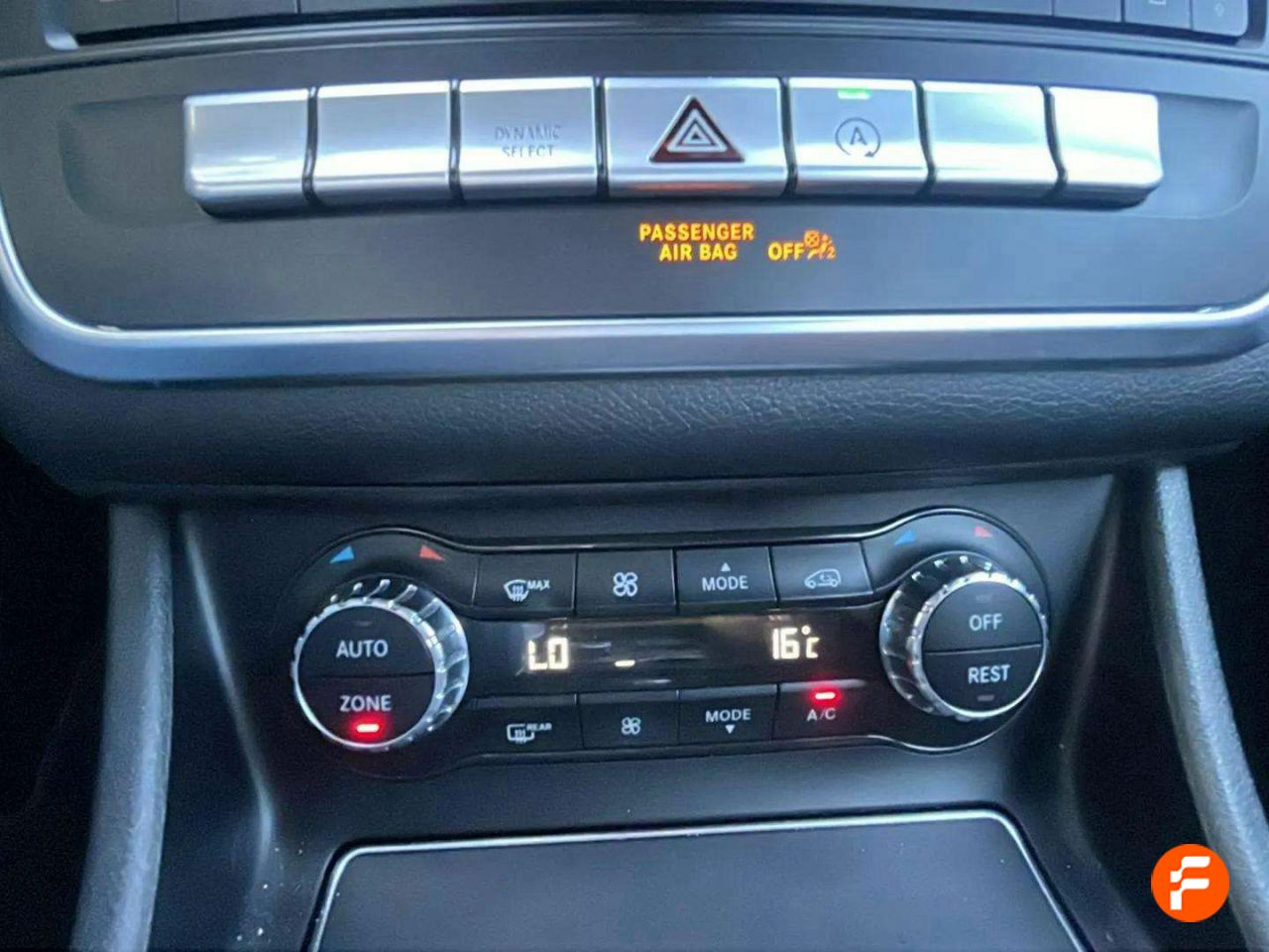 Foto Mercedes-Benz Clase GLA 20