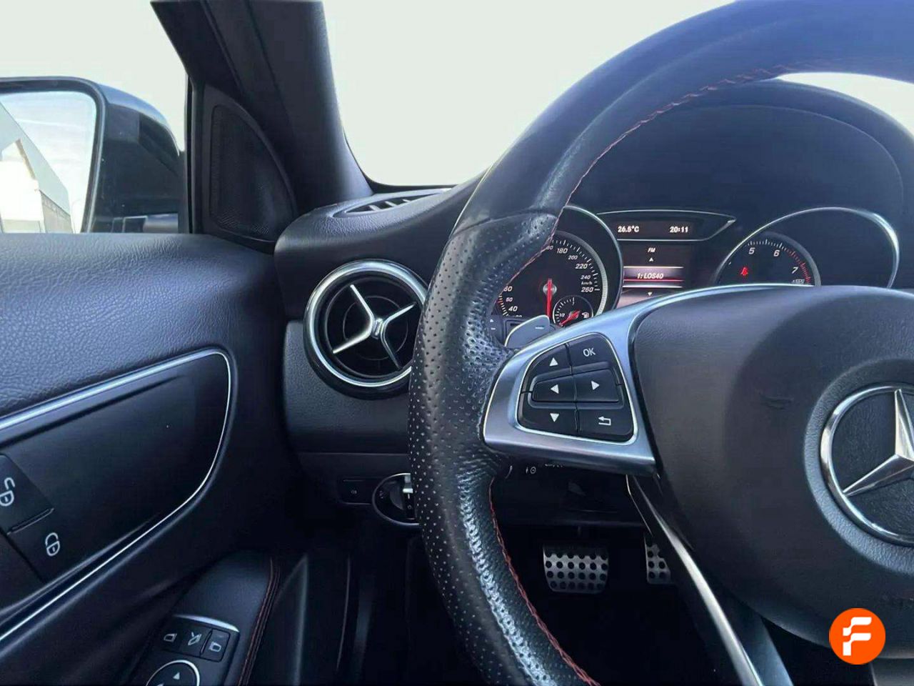 Foto Mercedes-Benz Clase GLA 23