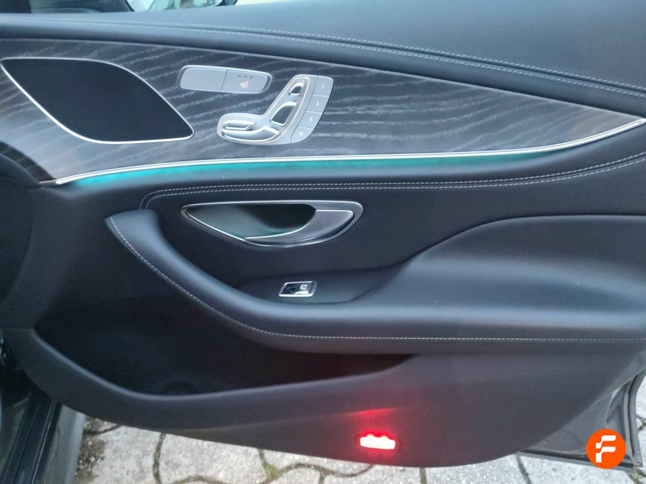 Foto Mercedes-Benz Clase CLS 23
