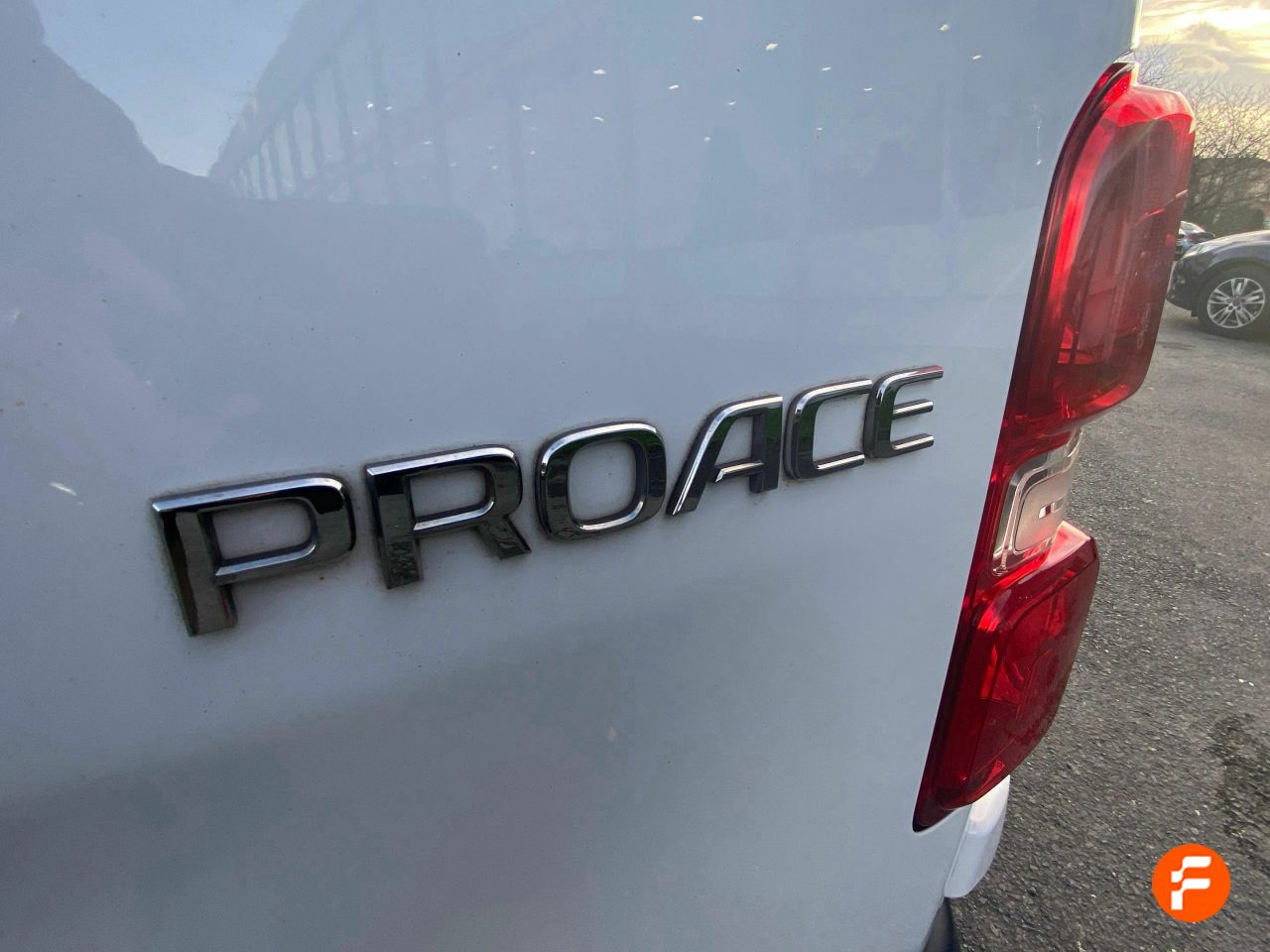 Foto Toyota Proace 18