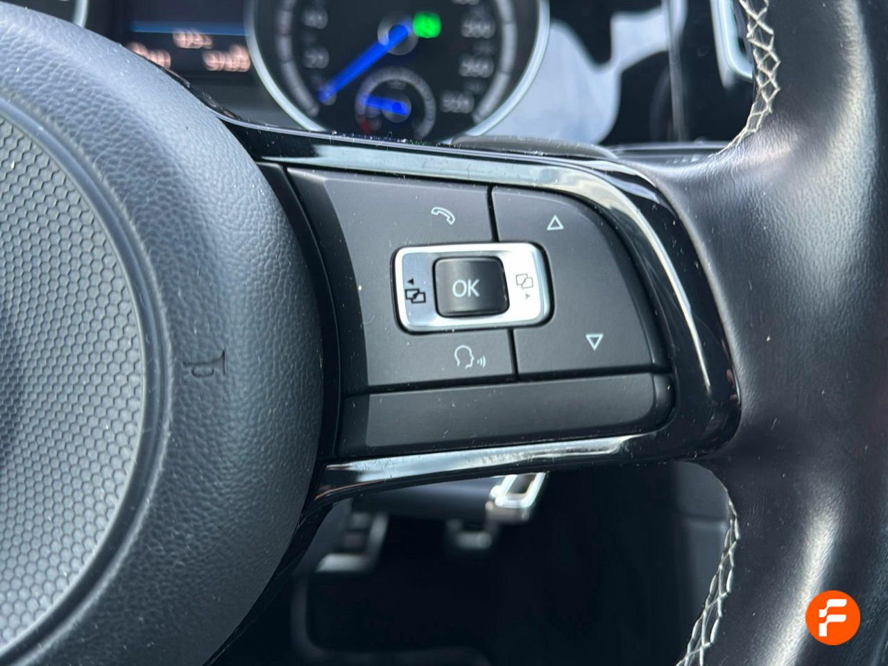 Foto Volkswagen Golf 15