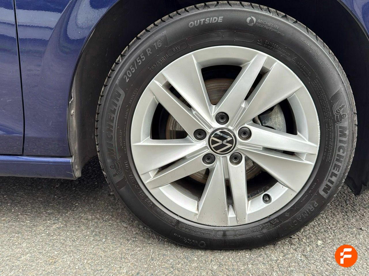 Foto Volkswagen Golf 9
