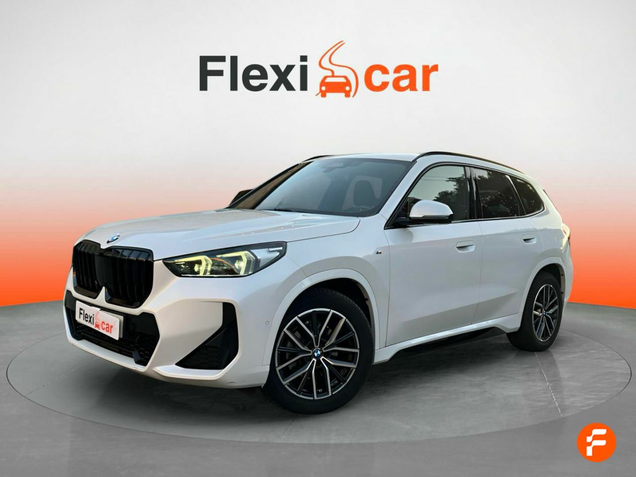 Foto BMW X1 9