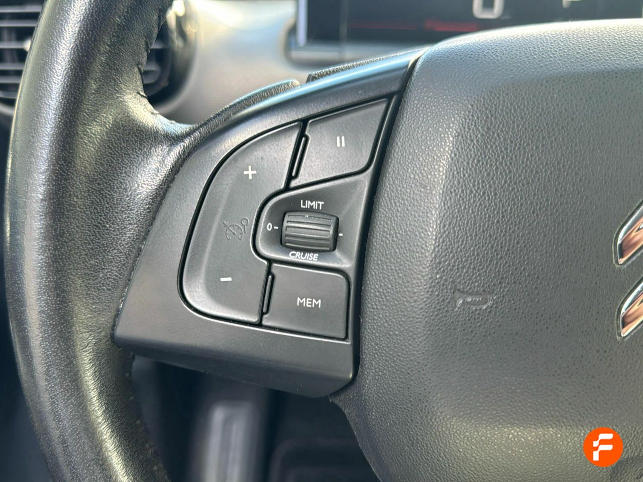 Foto Citroën C4 Cactus 9