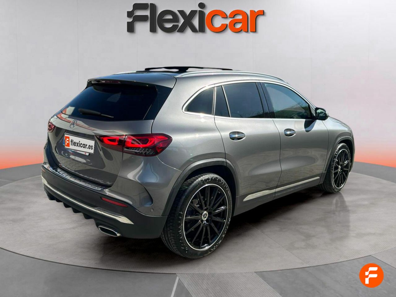 Foto Mercedes-Benz Clase GLA 4