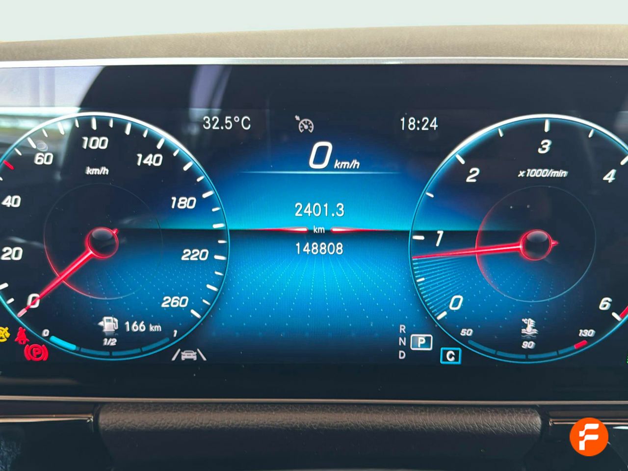 Foto Mercedes-Benz Clase GLA 12