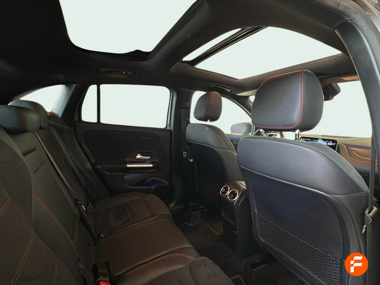 Foto Mercedes-Benz Clase GLA 16