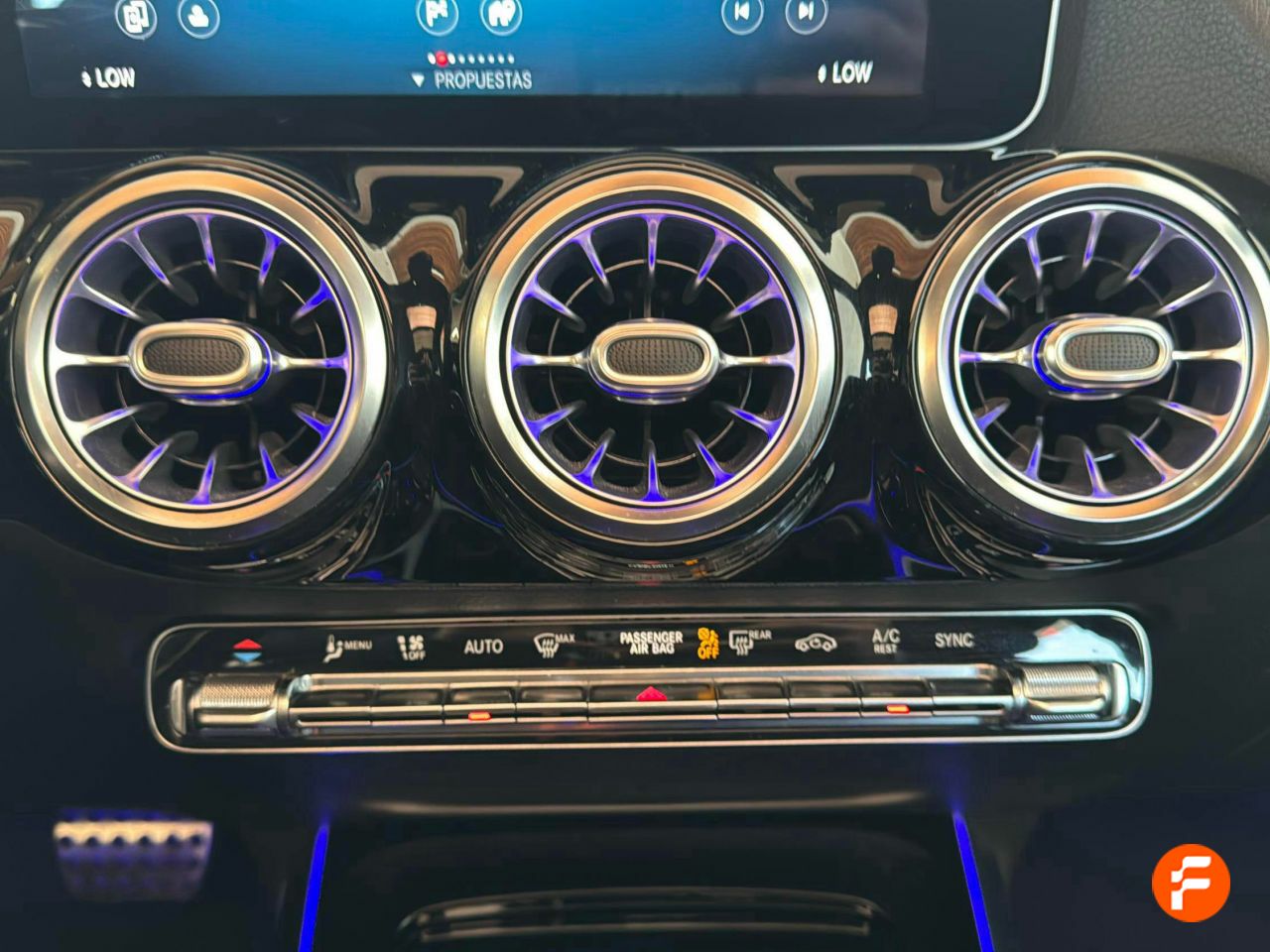 Foto Mercedes-Benz Clase GLA 18