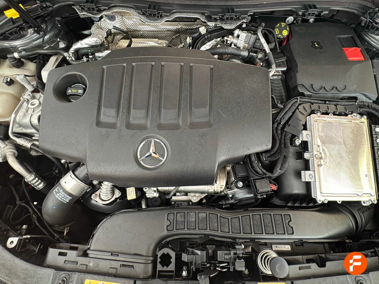 Foto Mercedes-Benz Clase GLA 26