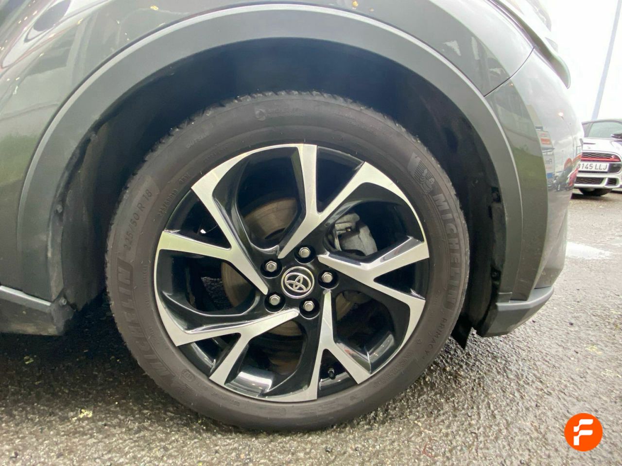 Foto Toyota C-HR 4