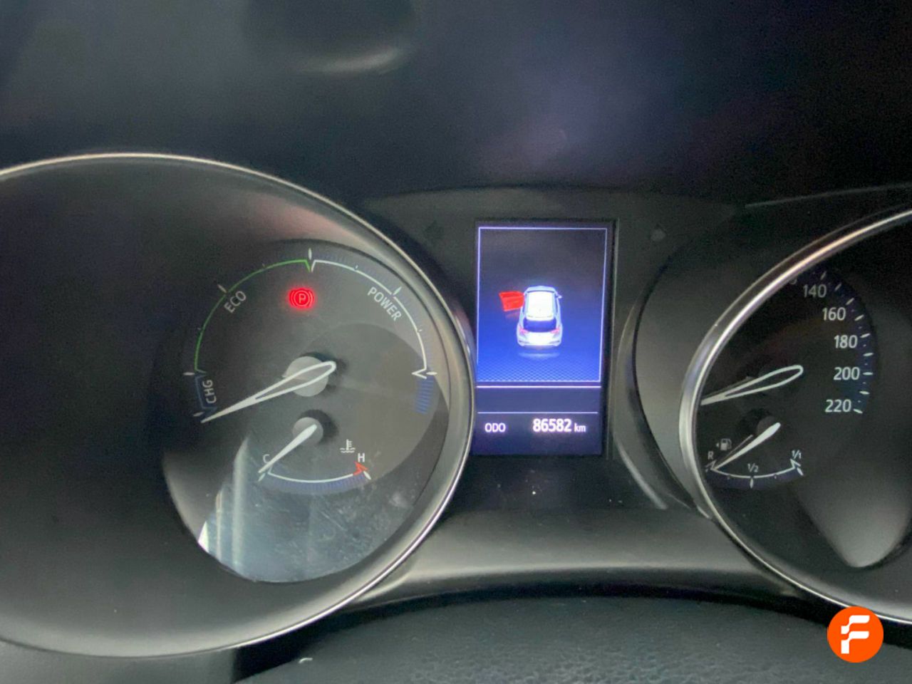 Foto Toyota C-HR 15