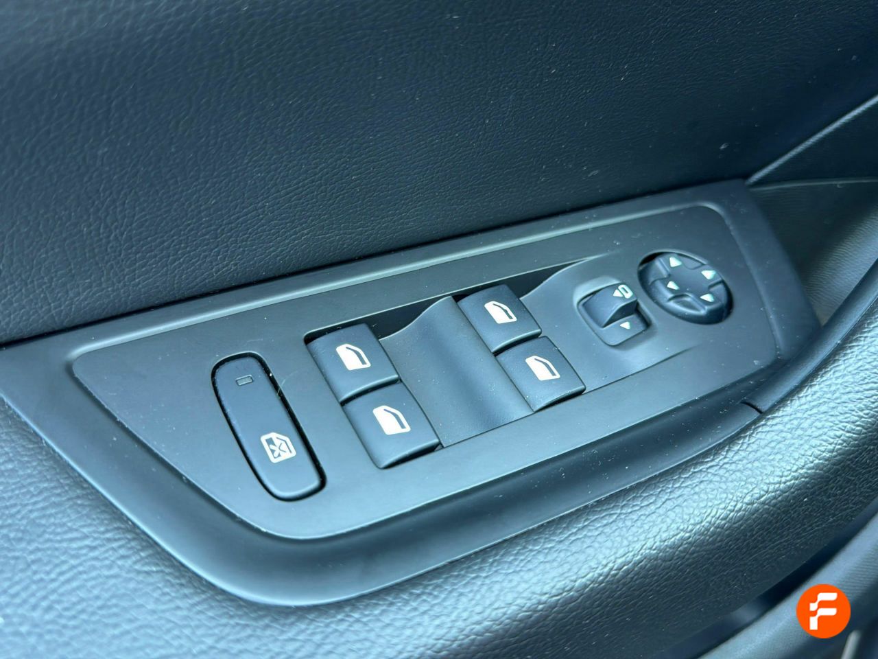 Foto Peugeot 508 24