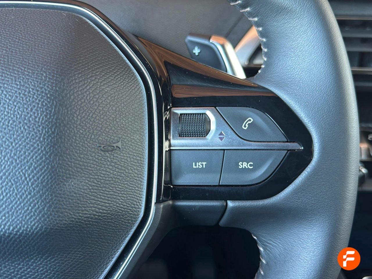 Foto Peugeot 5008 13