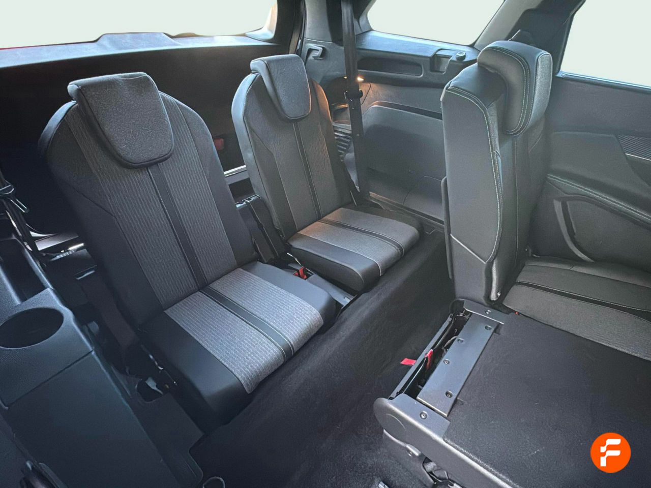 Foto Peugeot 5008 17