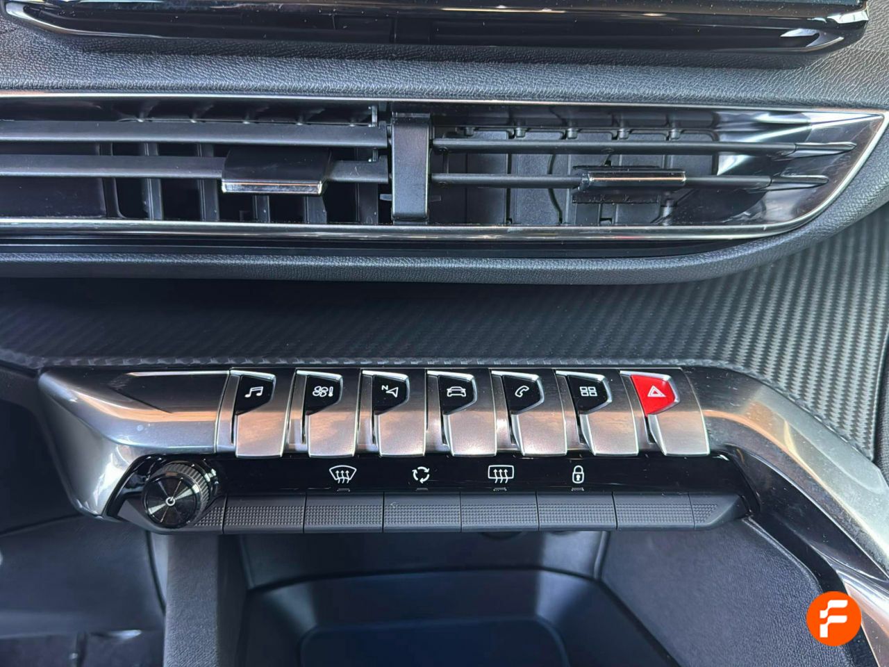 Foto Peugeot 5008 19