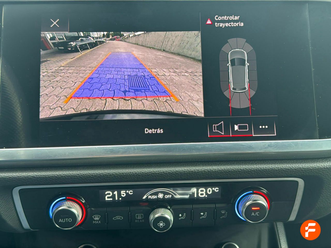 Foto Audi Q3 31