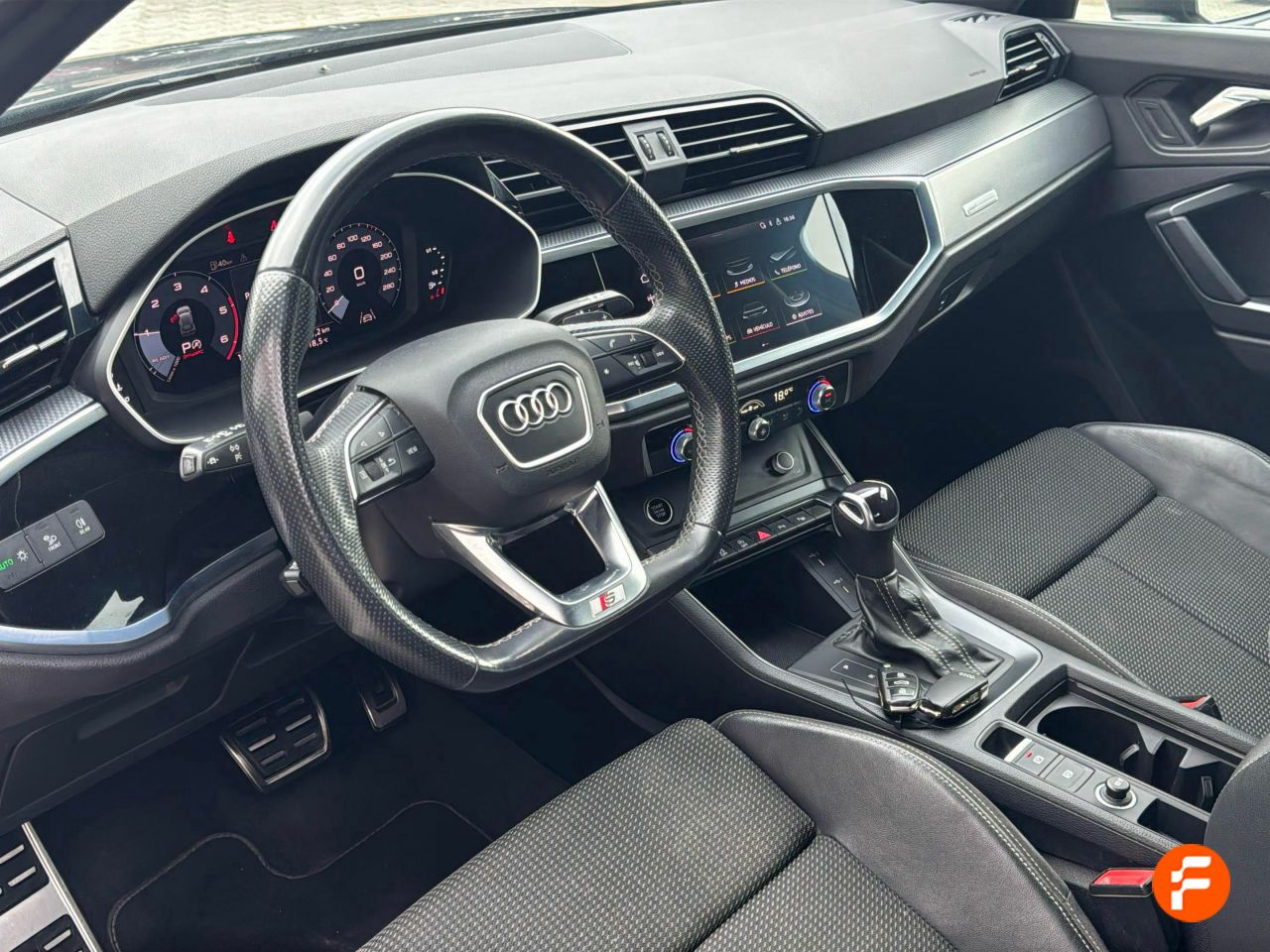 Foto Audi Q3 32