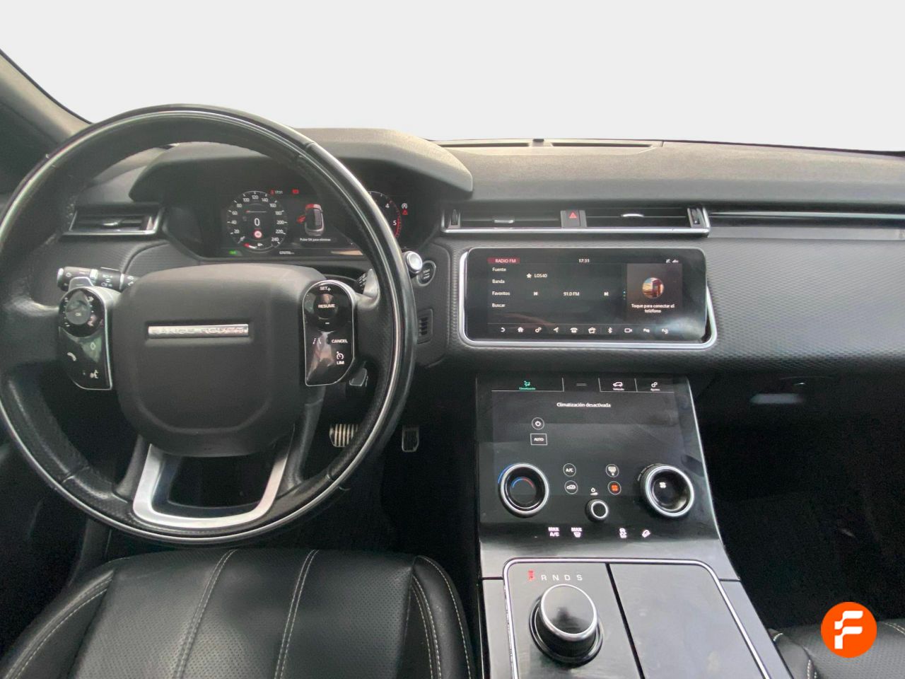Foto Land-Rover Range Rover Velar 15