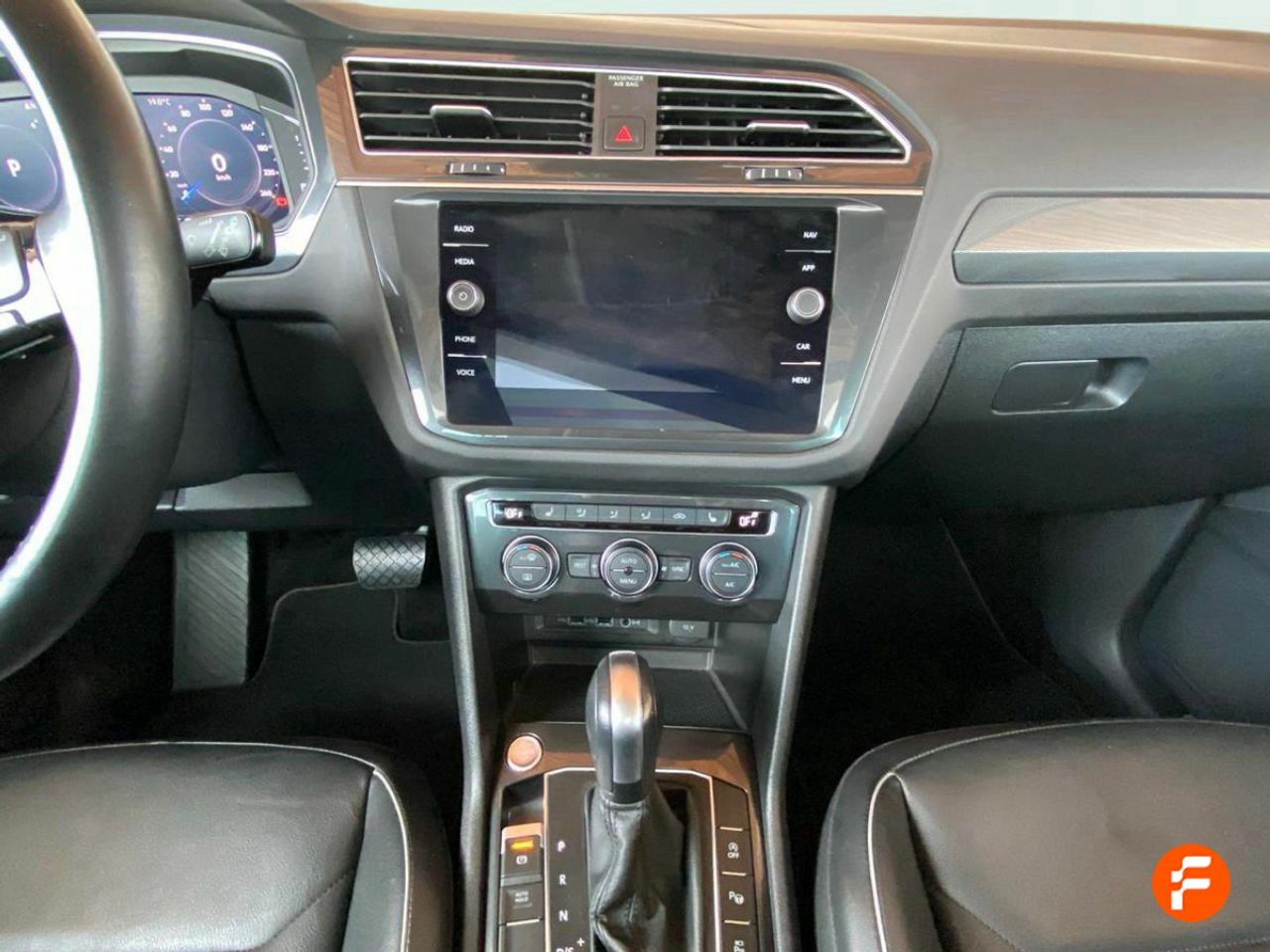 Foto Volkswagen Tiguan 17