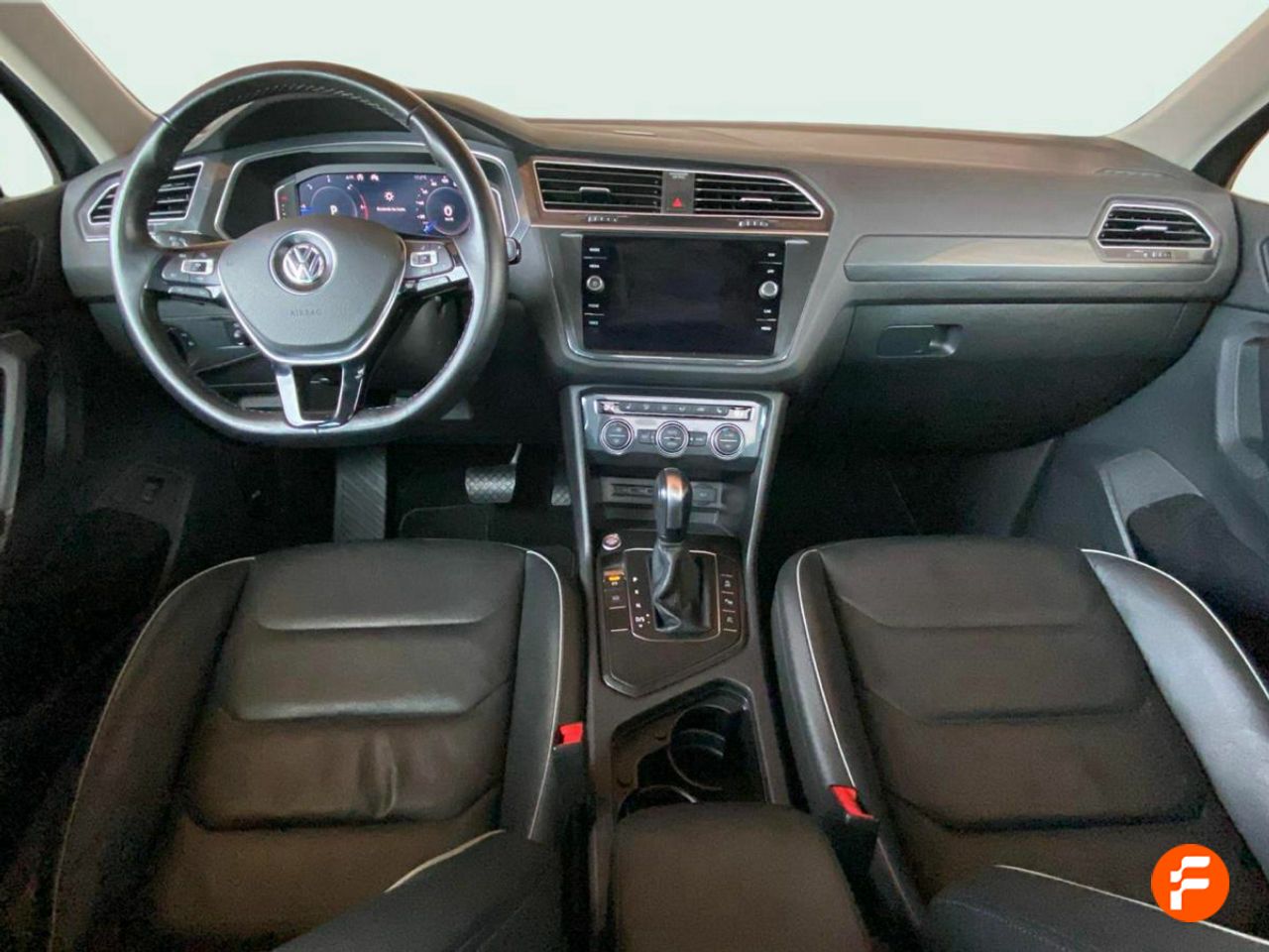 Foto Volkswagen Tiguan 18