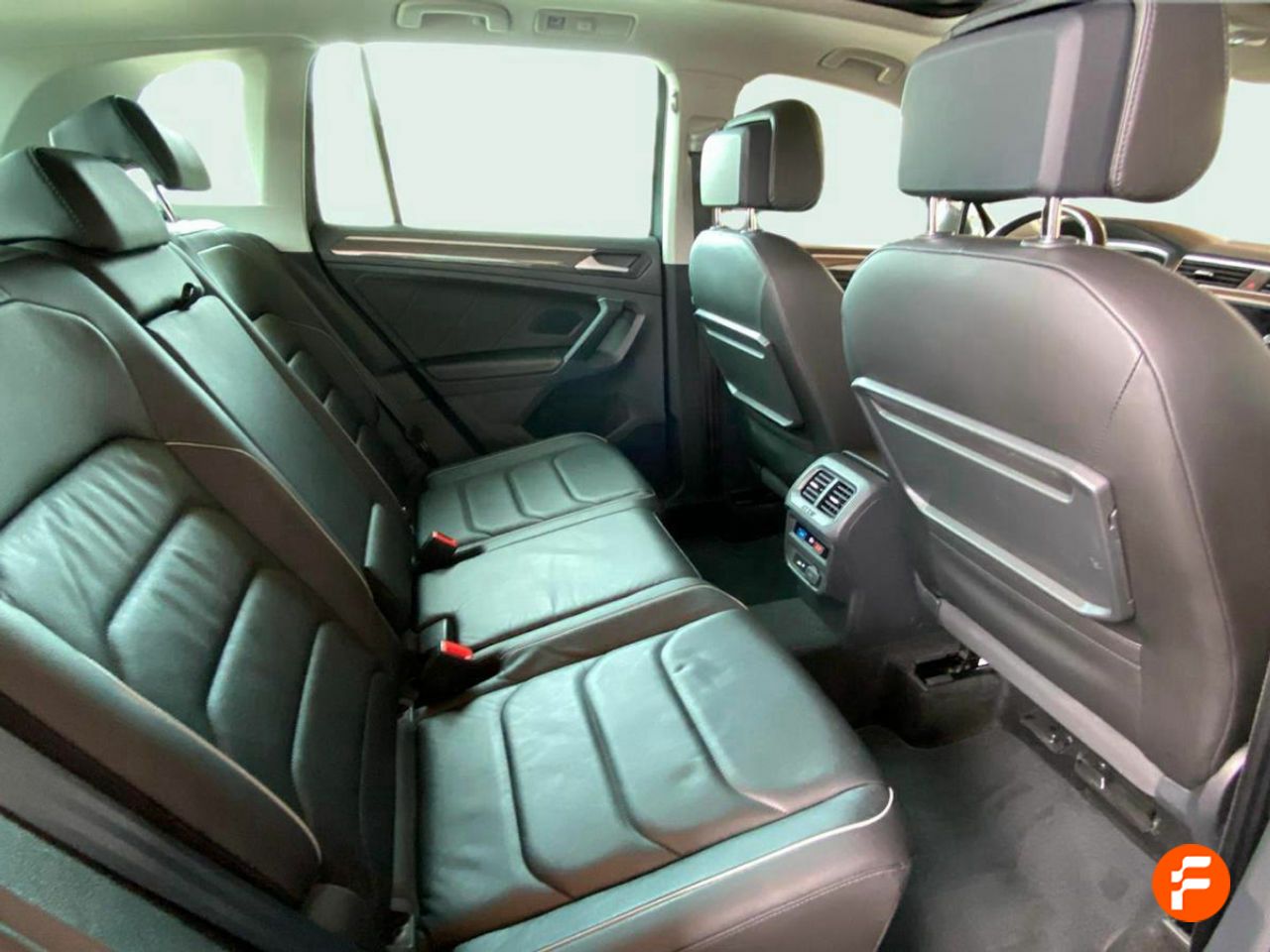Foto Volkswagen Tiguan 19
