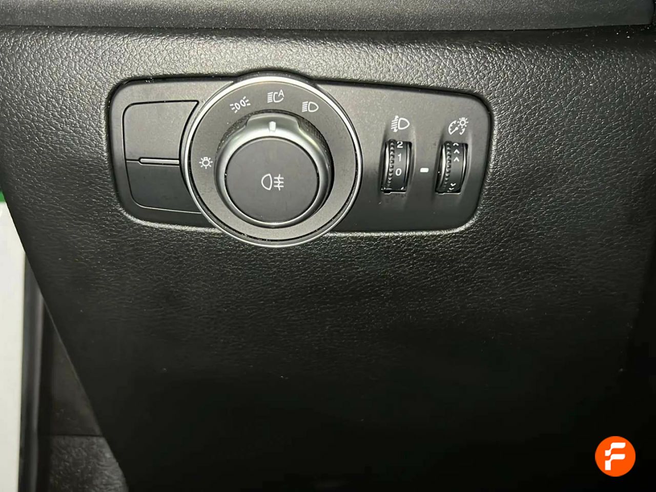Foto Alfa Romeo Tonale 20