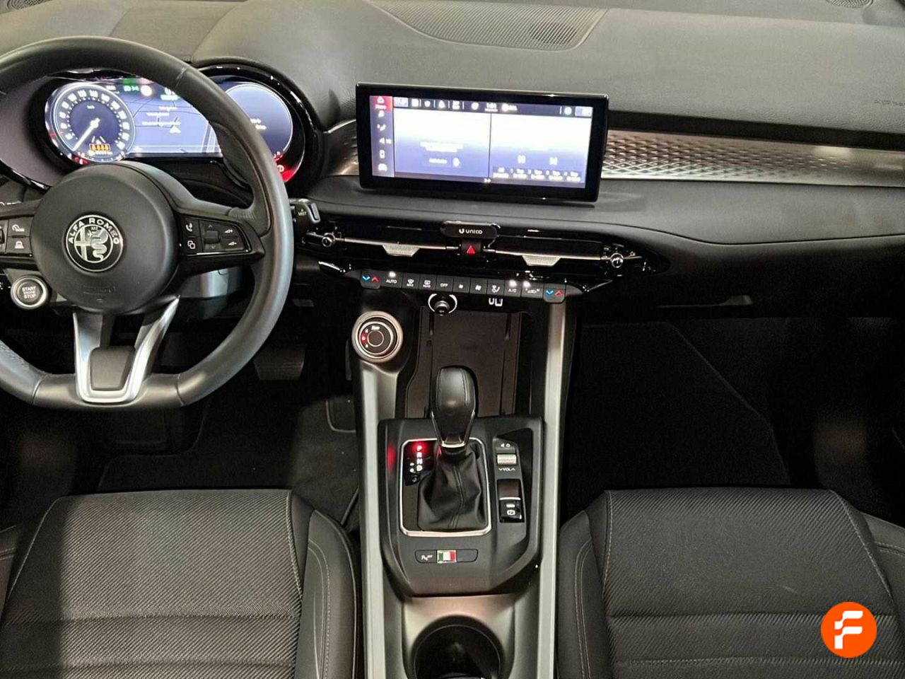 Foto Alfa Romeo Tonale 15