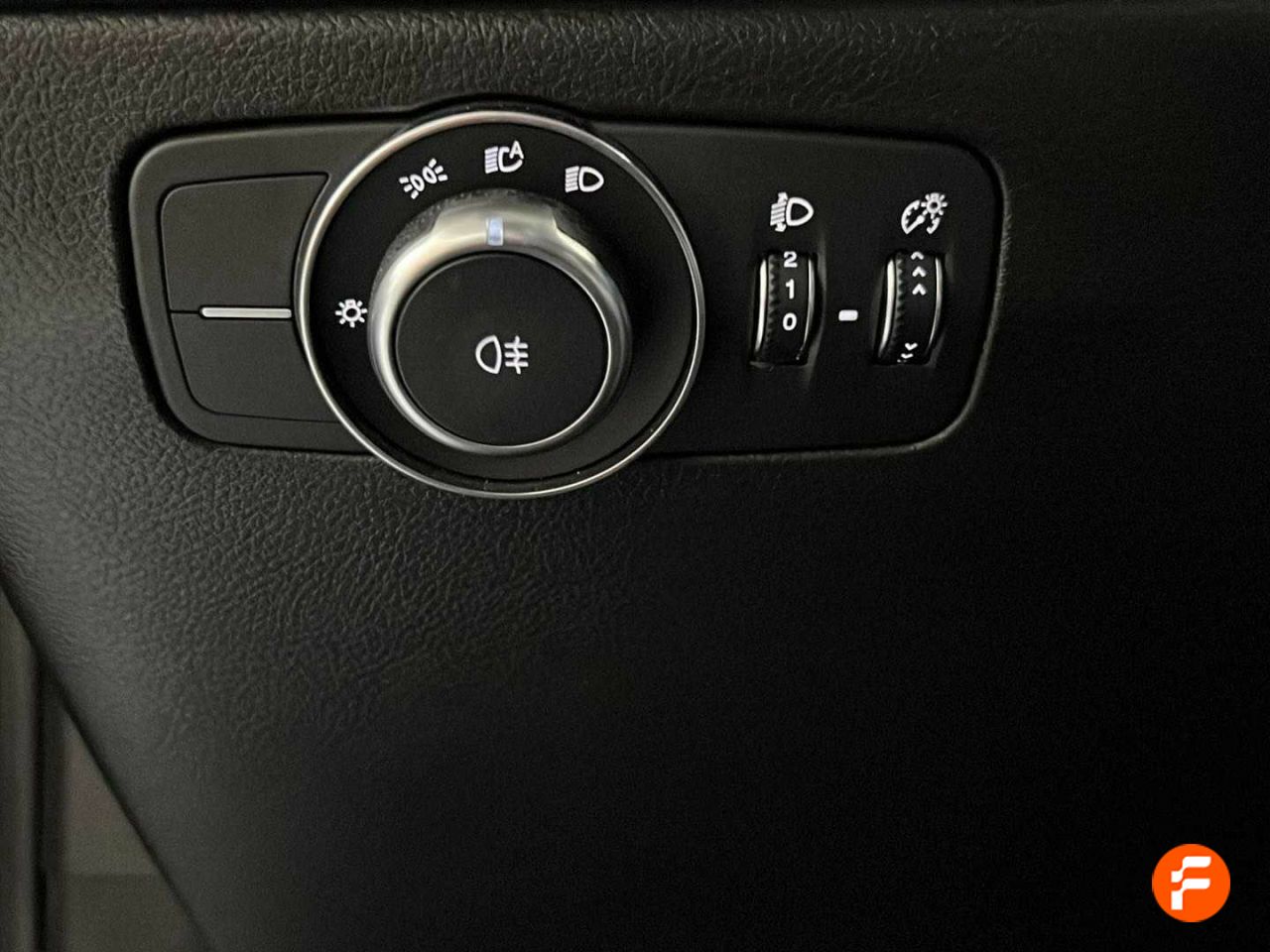 Foto Alfa Romeo Tonale 19