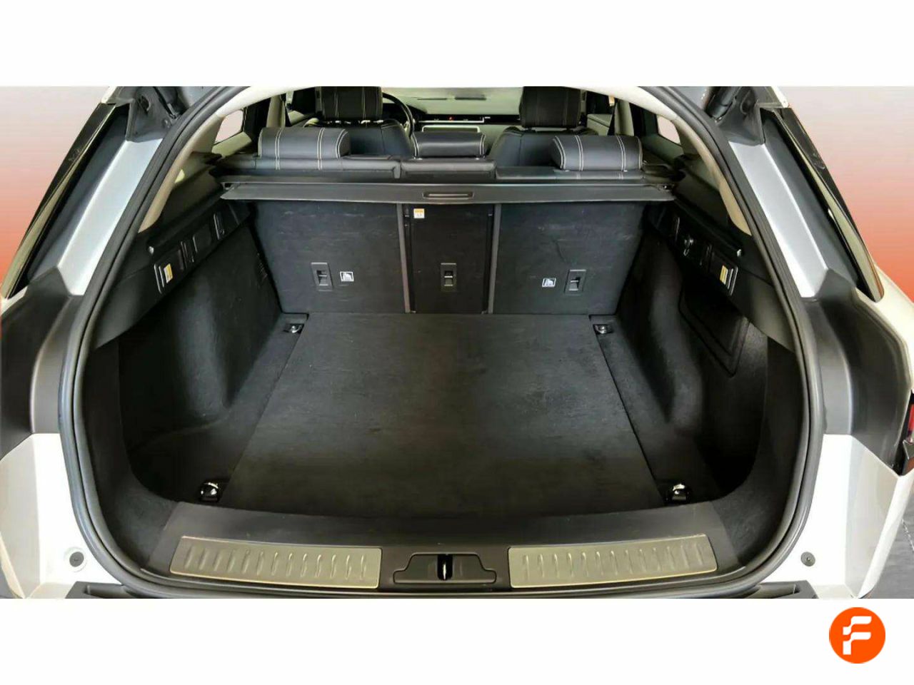 Foto Land-Rover Range Rover Velar 10