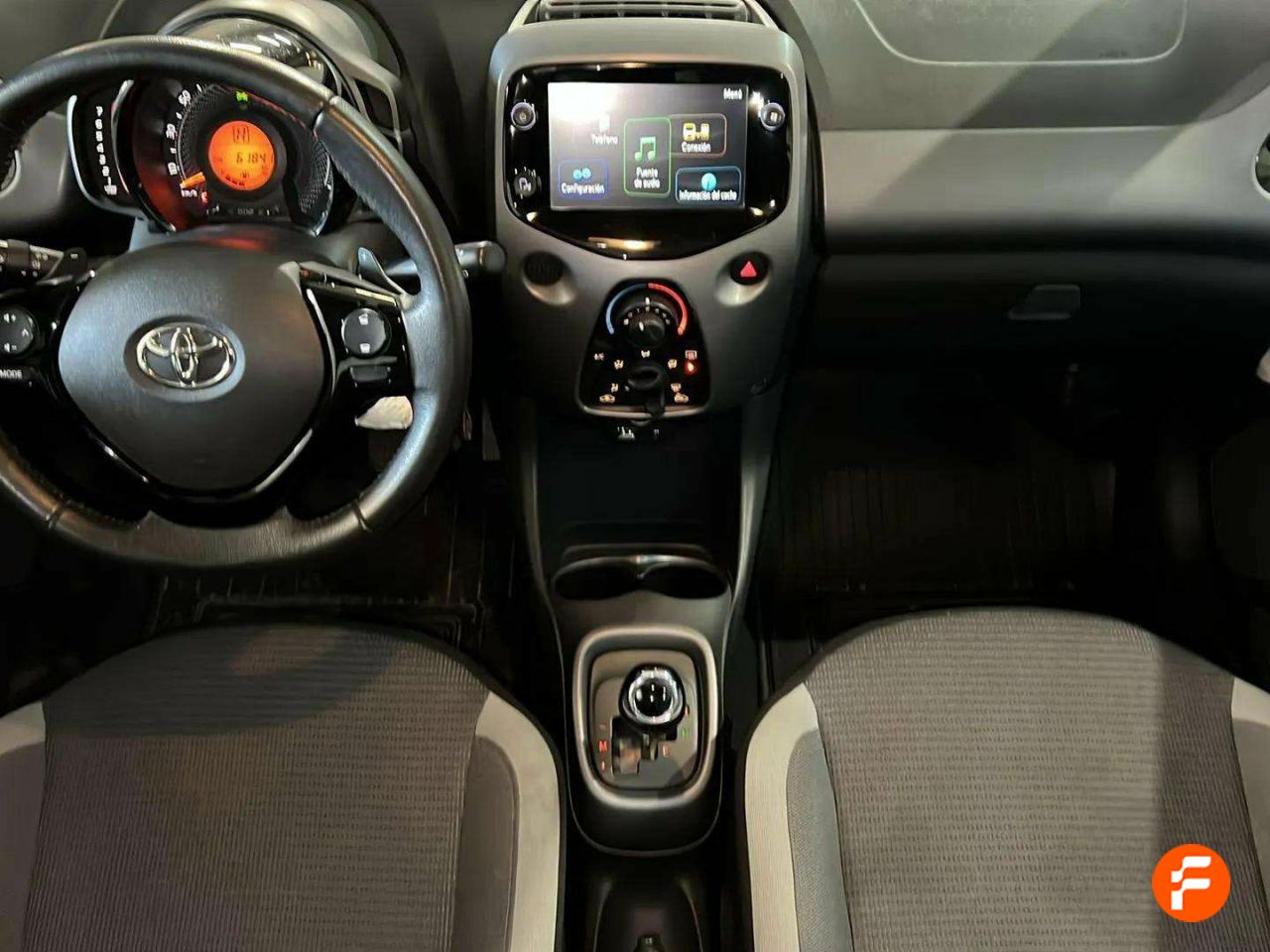 Foto Toyota Aygo 14