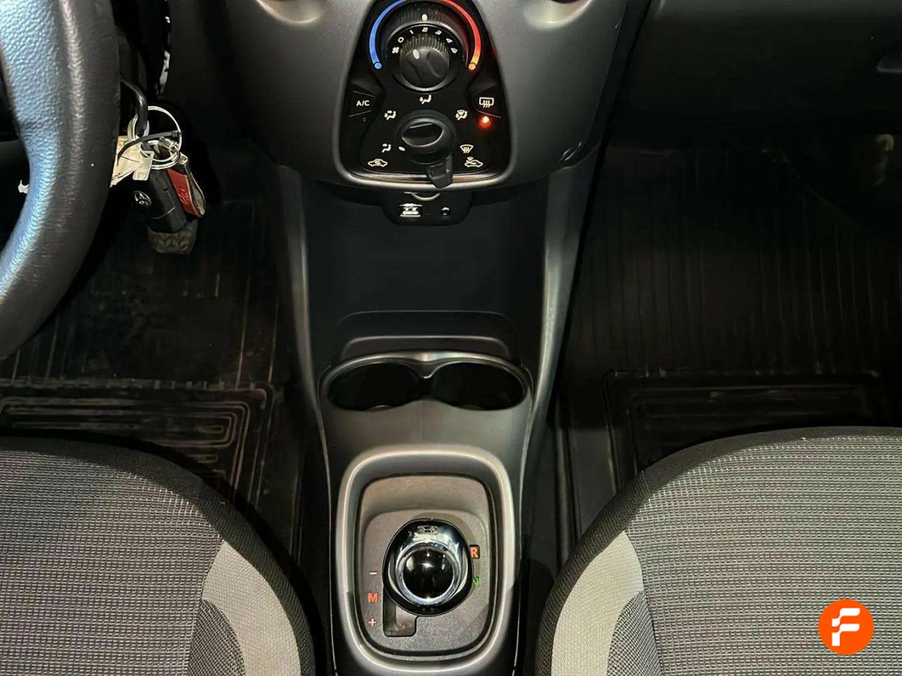 Foto Toyota Aygo 17