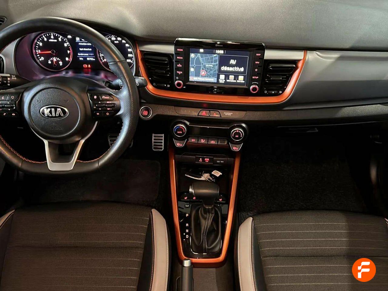 Foto Kia Stonic 14