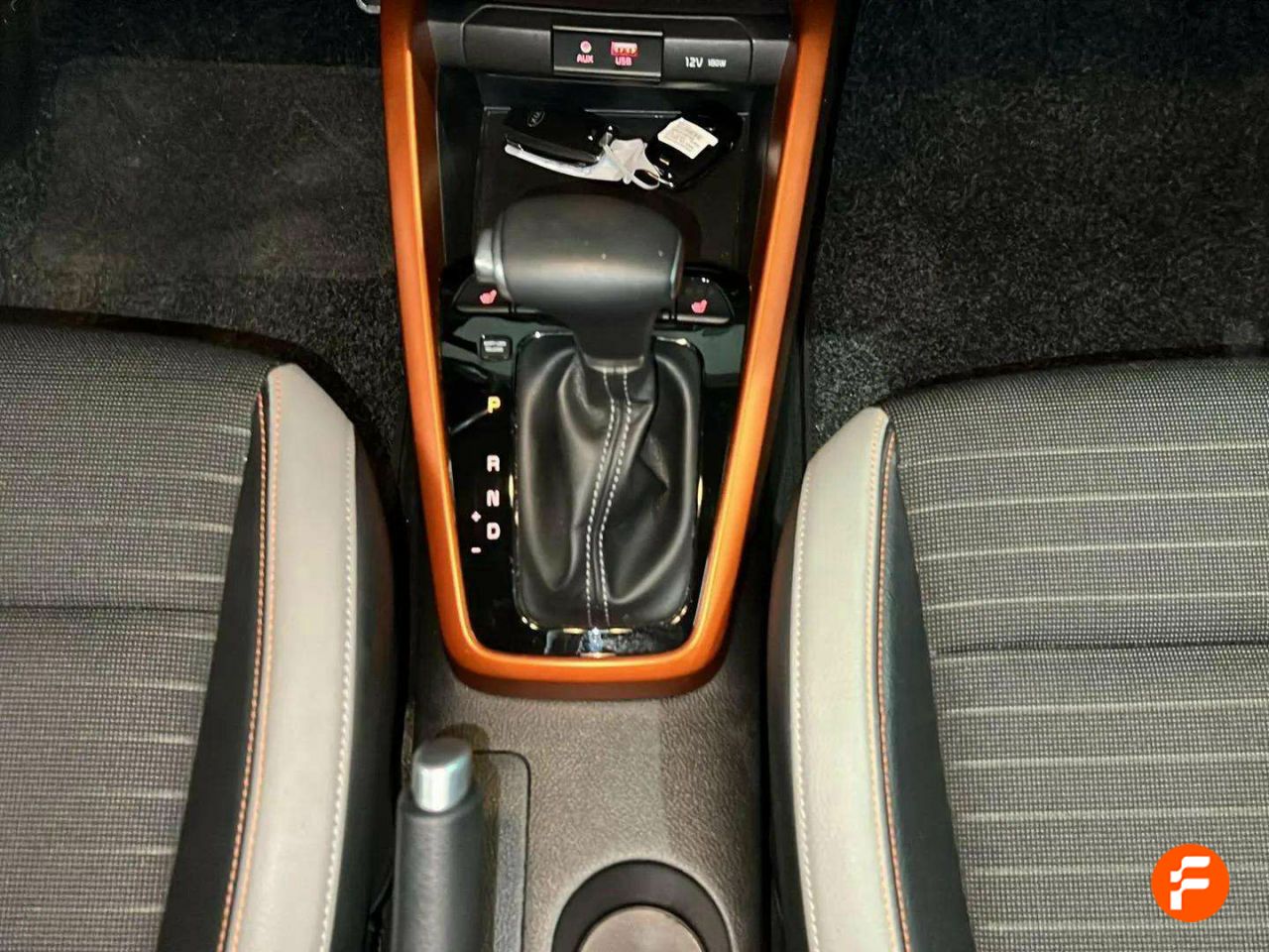 Foto Kia Stonic 17