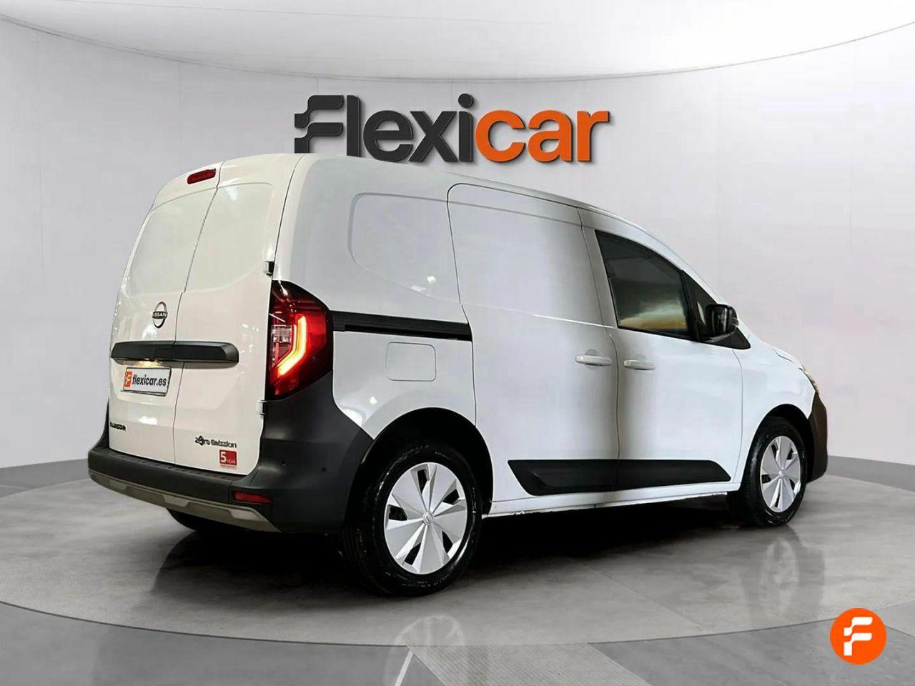 Foto Nissan Townstar 8