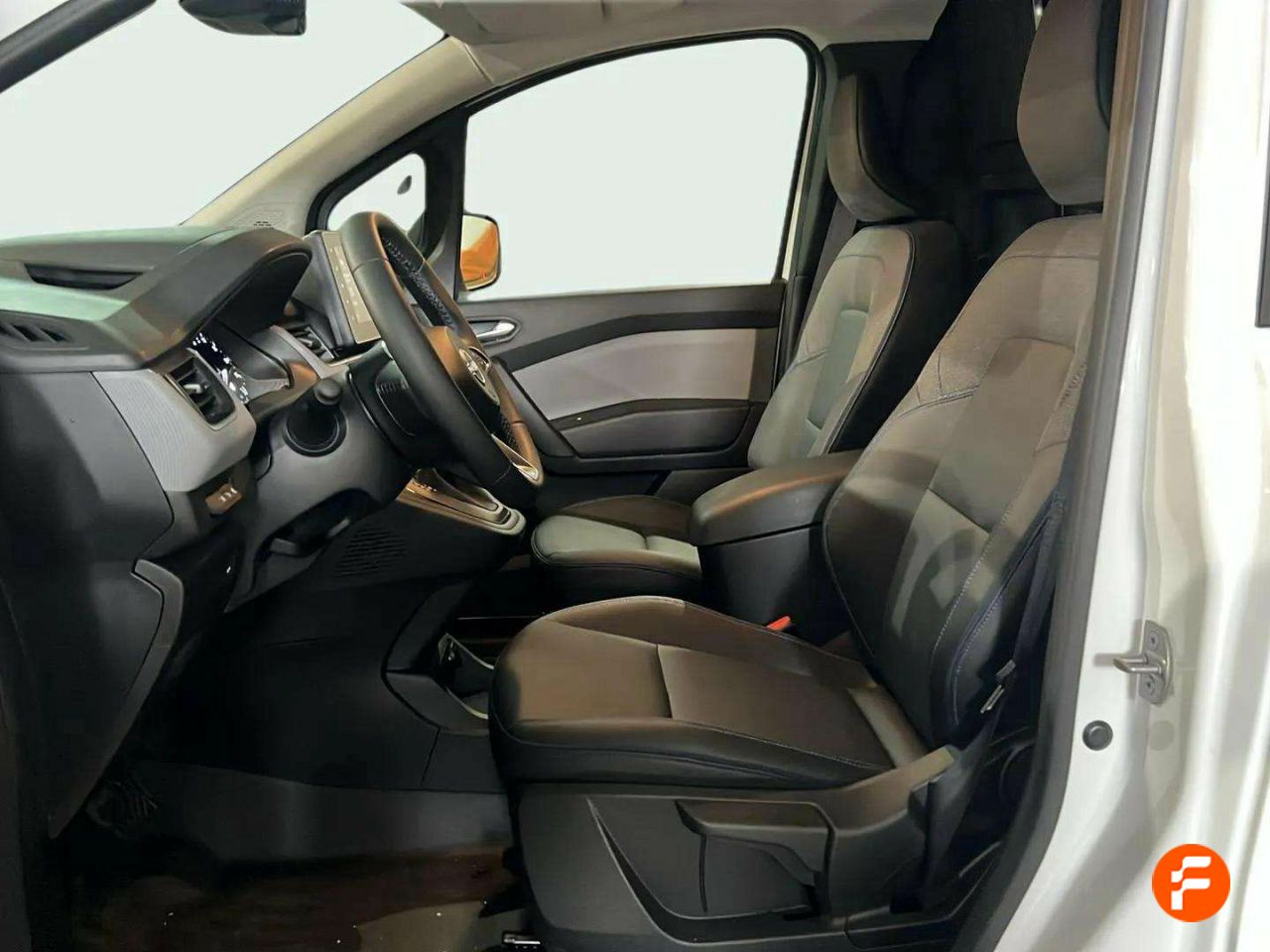 Foto Nissan Townstar 11