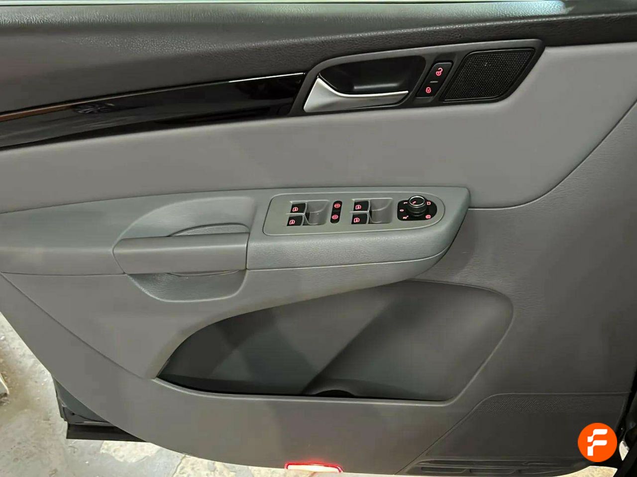 Foto Volkswagen Sharan 21