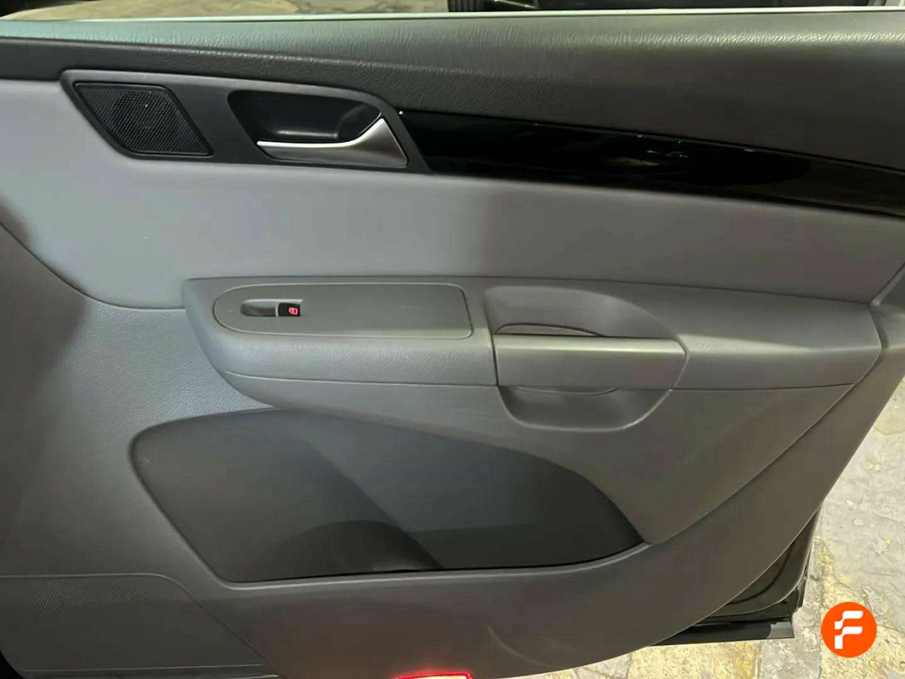 Foto Volkswagen Sharan 22
