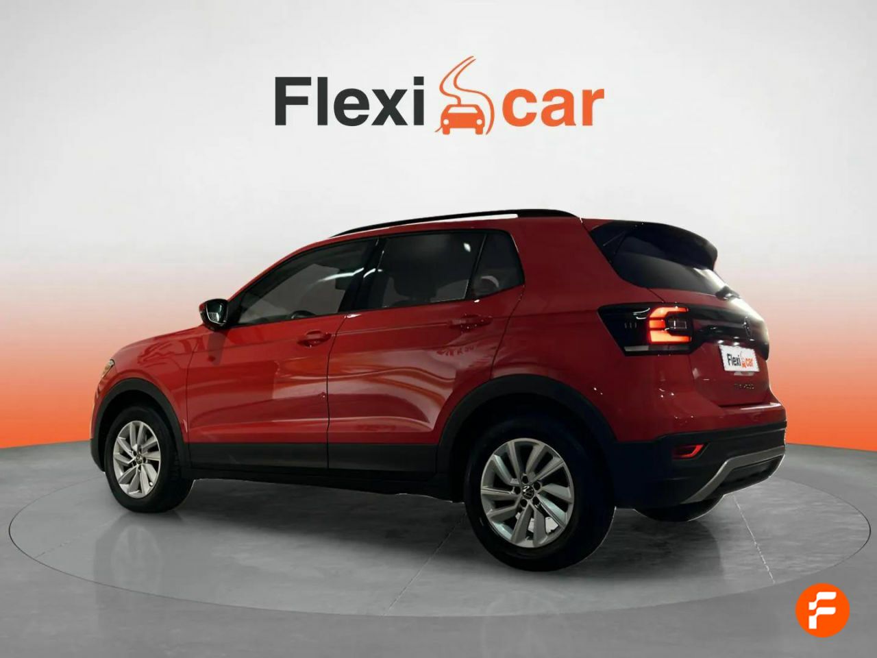 Foto Volkswagen T-Cross 5