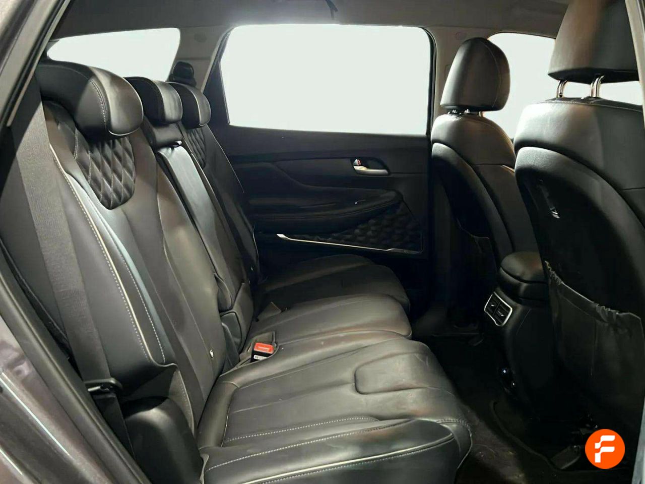 Foto Hyundai Santa Fe 13