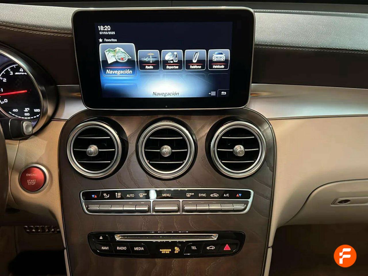 Foto Mercedes-Benz Clase GLC 16