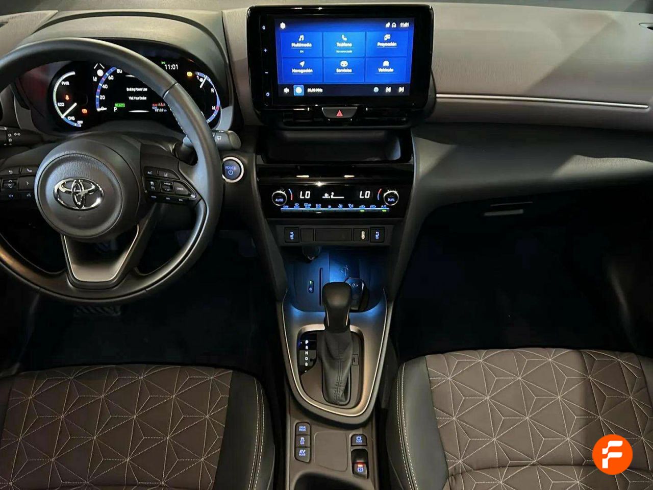 Foto Toyota Yaris 14