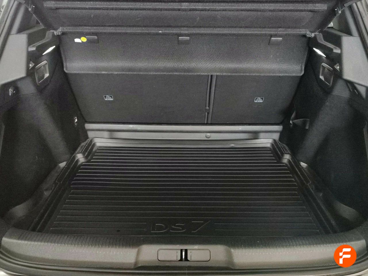 Foto DS Automobiles DS 7 24