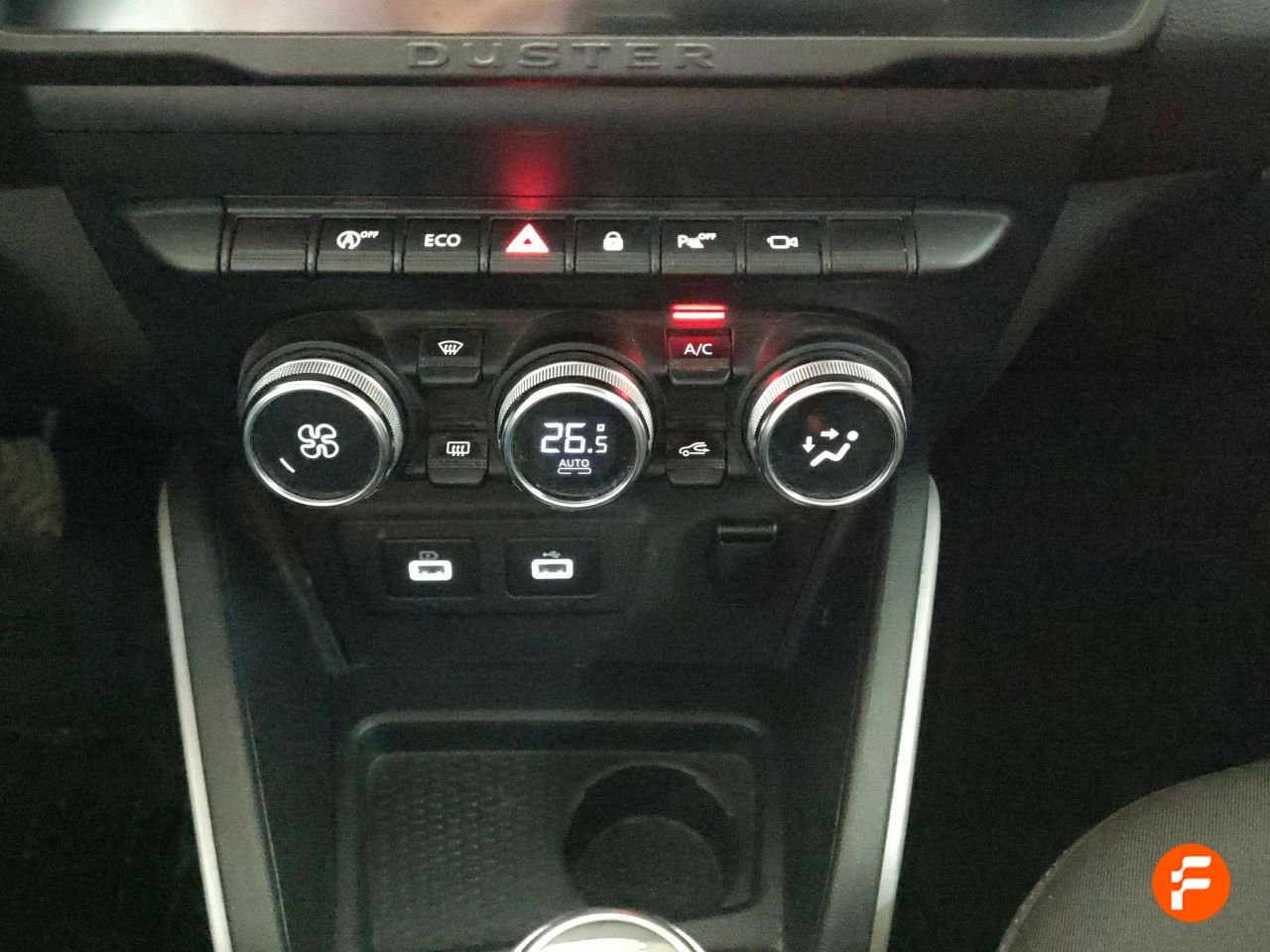 Foto Dacia Duster 16