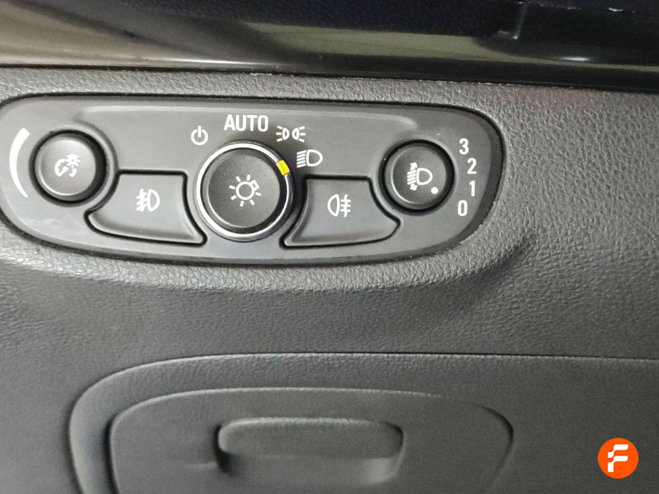 Foto Opel Mokka X 12