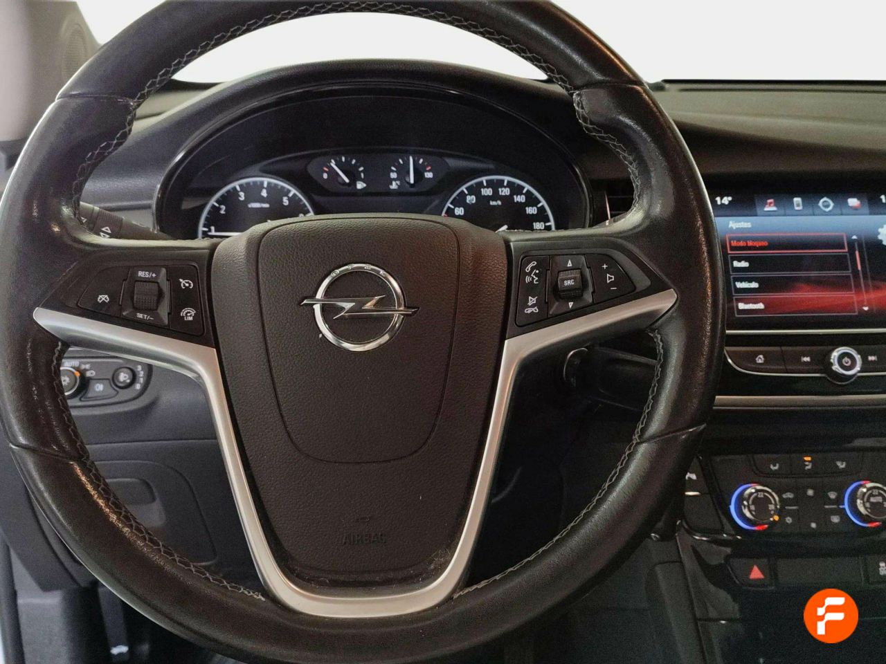 Foto Opel Mokka X 13