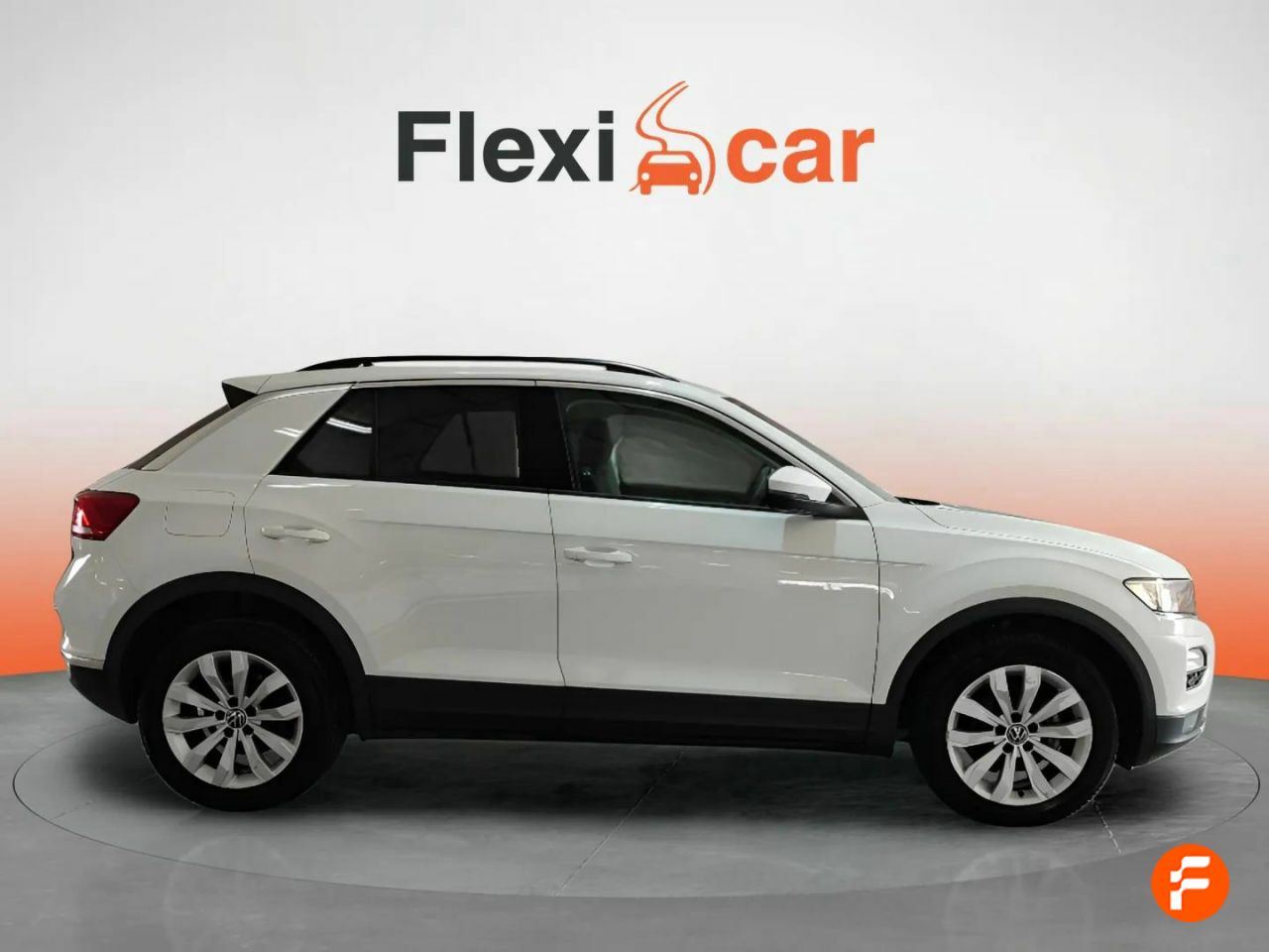 Foto Volkswagen T-Roc 3