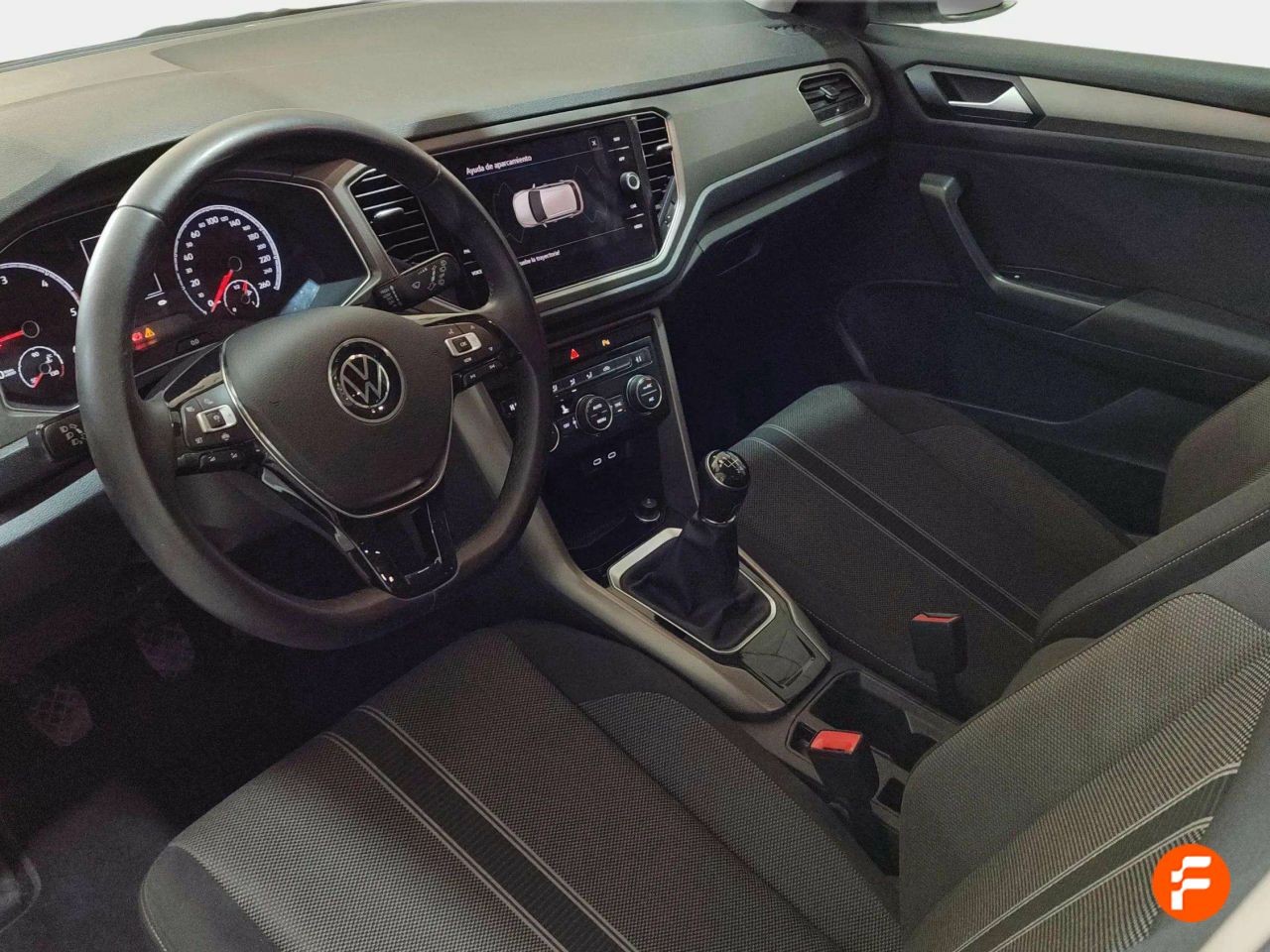 Foto Volkswagen T-Roc 7