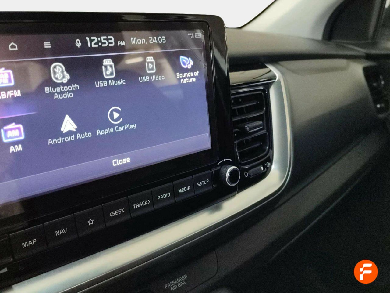 Foto Kia Stonic 13