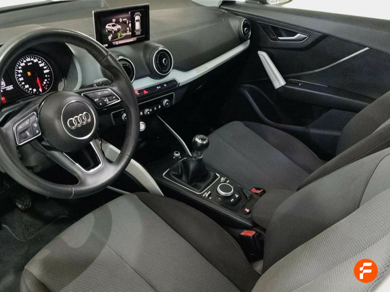 Foto Audi Q2 7